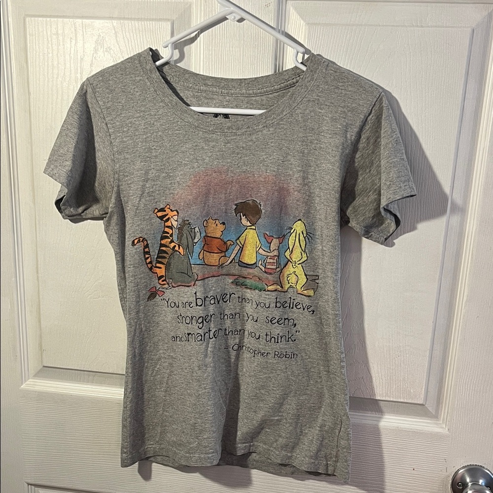 Disney Gray Short Sleeve Tee with Winnie the Pooh Print
